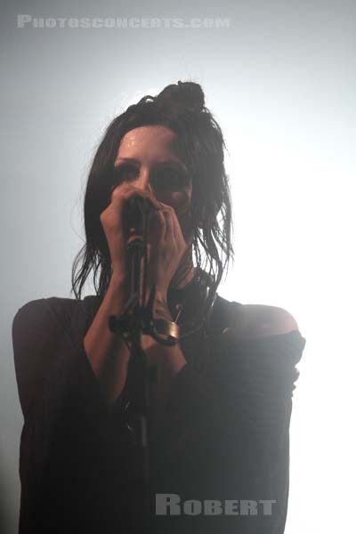 CHELSEA WOLFE - 2013-05-07 - PARIS - Point Ephemere - 